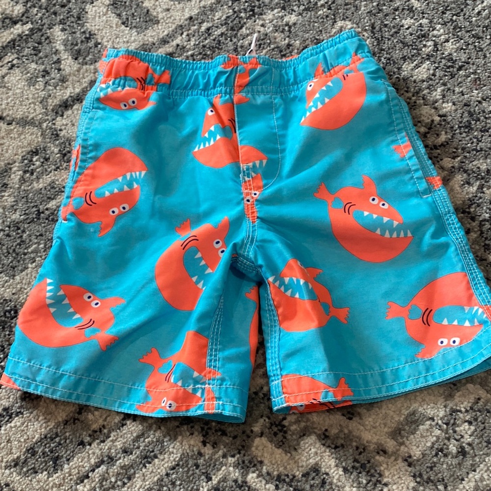 Children’s place 3t toddler swim trunks